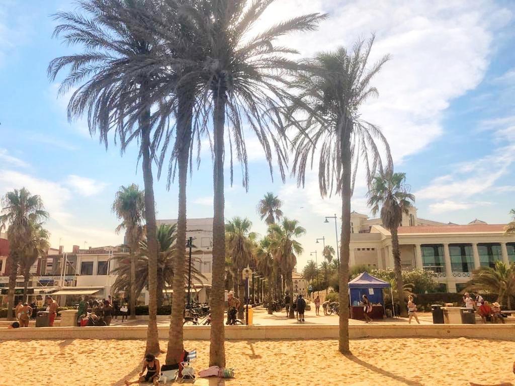 Espectacular Apartamento A 100Mt De La Playa Las Arenas Valencia Bagian luar foto